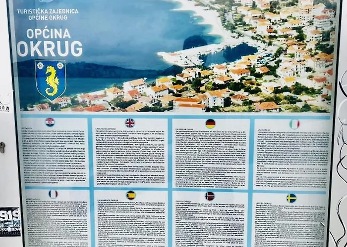 With Swimming Pool Lagotto * 트로기르