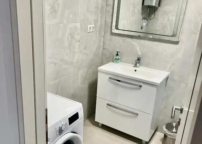 아파트 With Swimming Pool Lagotto